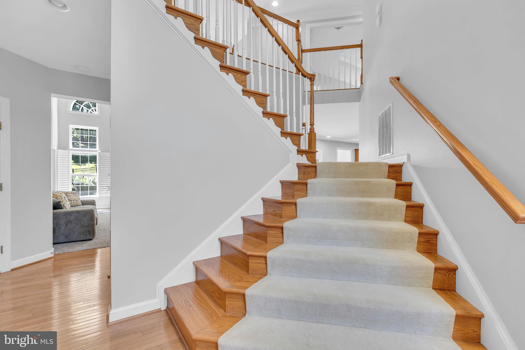 LAURENWOOD ESTATES - Residential
