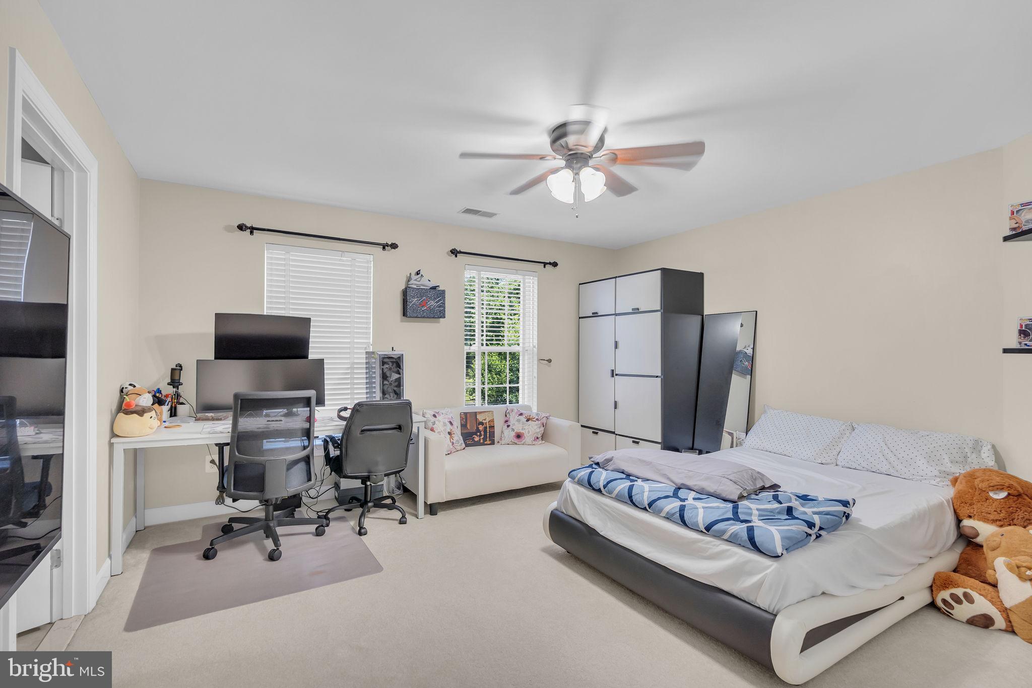 LAURENWOOD ESTATES - Residential