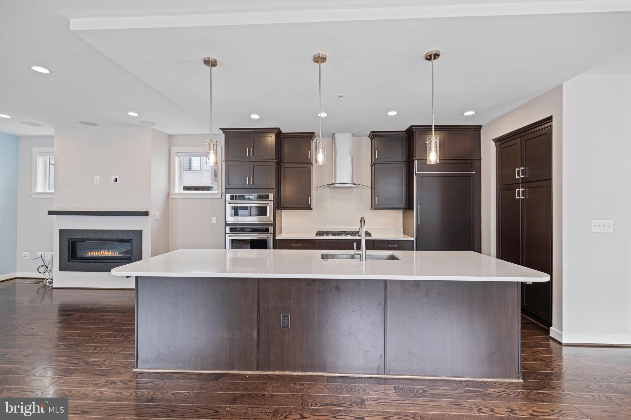 WESTSIDE AT SHADY GROVE METRO - Residential Lease