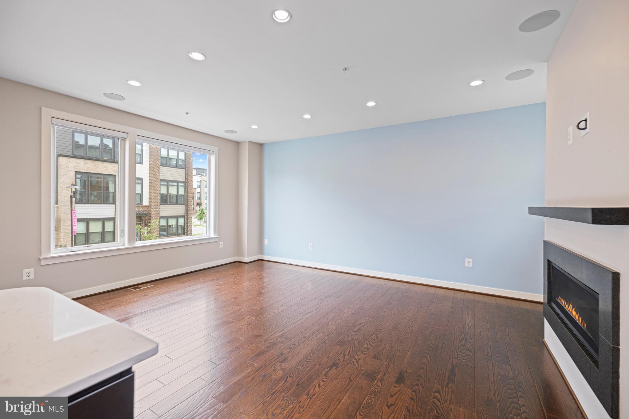 WESTSIDE AT SHADY GROVE METRO - Residential Lease