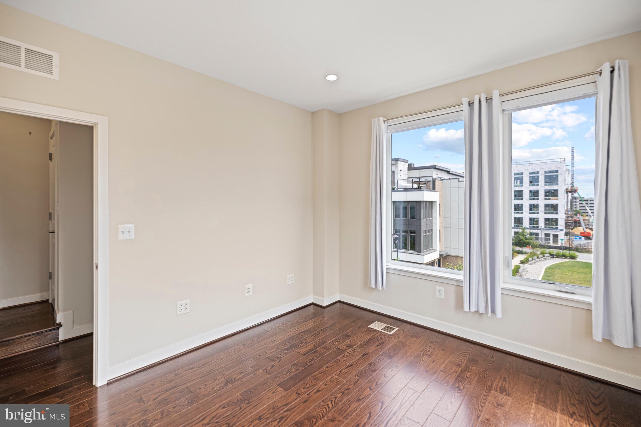 WESTSIDE AT SHADY GROVE METRO - Residential Lease