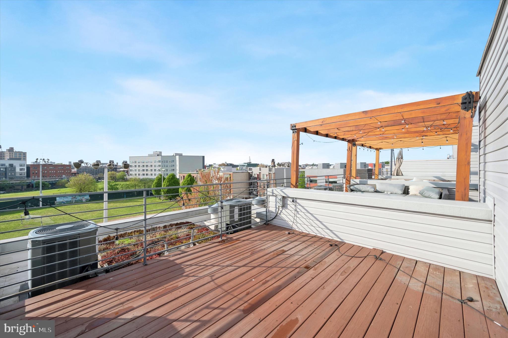 FISHTOWN - Residential Lease