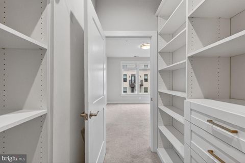 Tiny photo for 1669 Bandit Loop #301A, RESTON, VA 20190 (MLS # VAFX2293206)