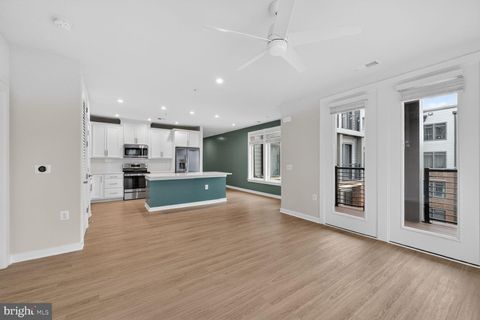 Tiny photo for 1669 Bandit Loop #301A, RESTON, VA 20190 (MLS # VAFX2293206)