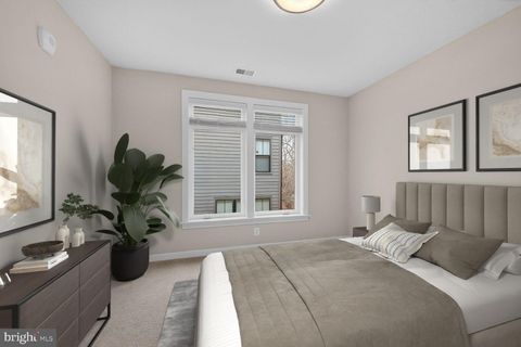 Tiny photo for 1669 Bandit Loop #301A, RESTON, VA 20190 (MLS # VAFX2293206)