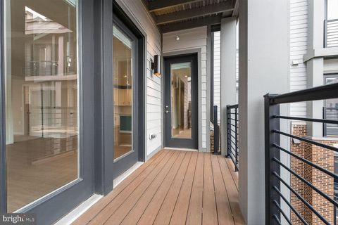 Tiny photo for 1669 Bandit Loop #301A, RESTON, VA 20190 (MLS # VAFX2293206)