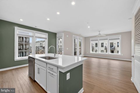 Tiny photo for 1669 Bandit Loop #301A, RESTON, VA 20190 (MLS # VAFX2293206)