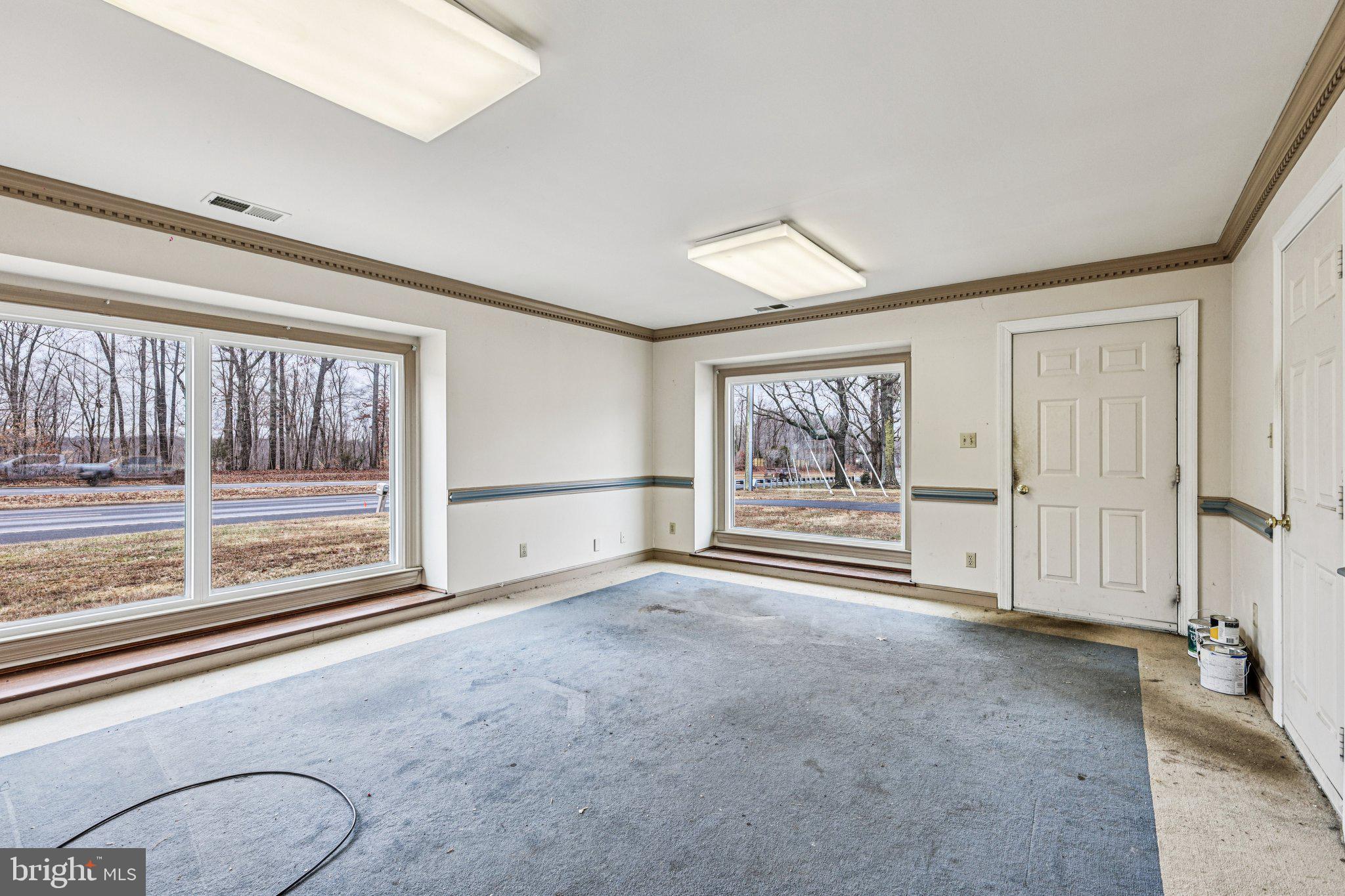 RIVER BEND - Residential