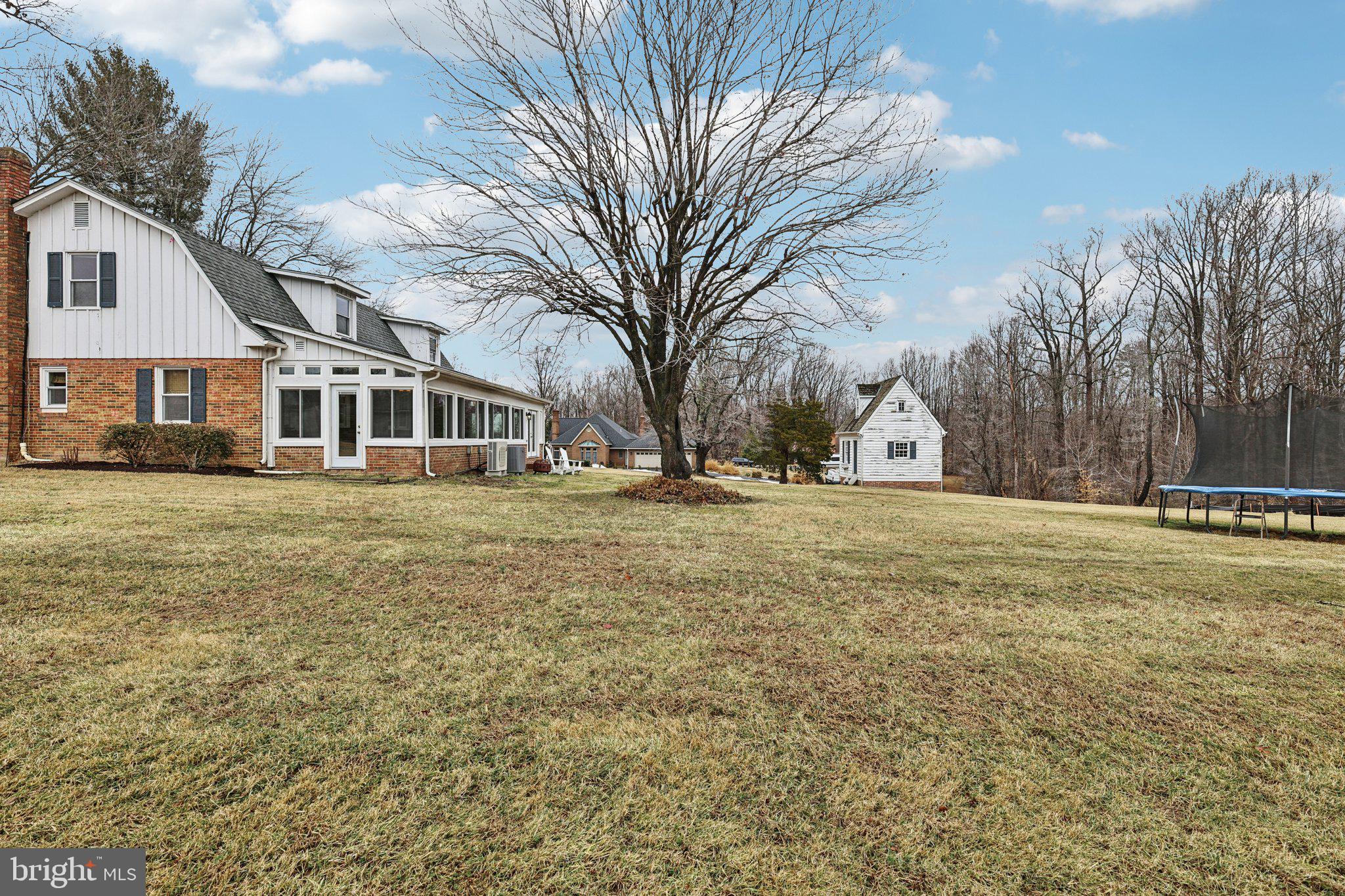 RIVER BEND - Residential