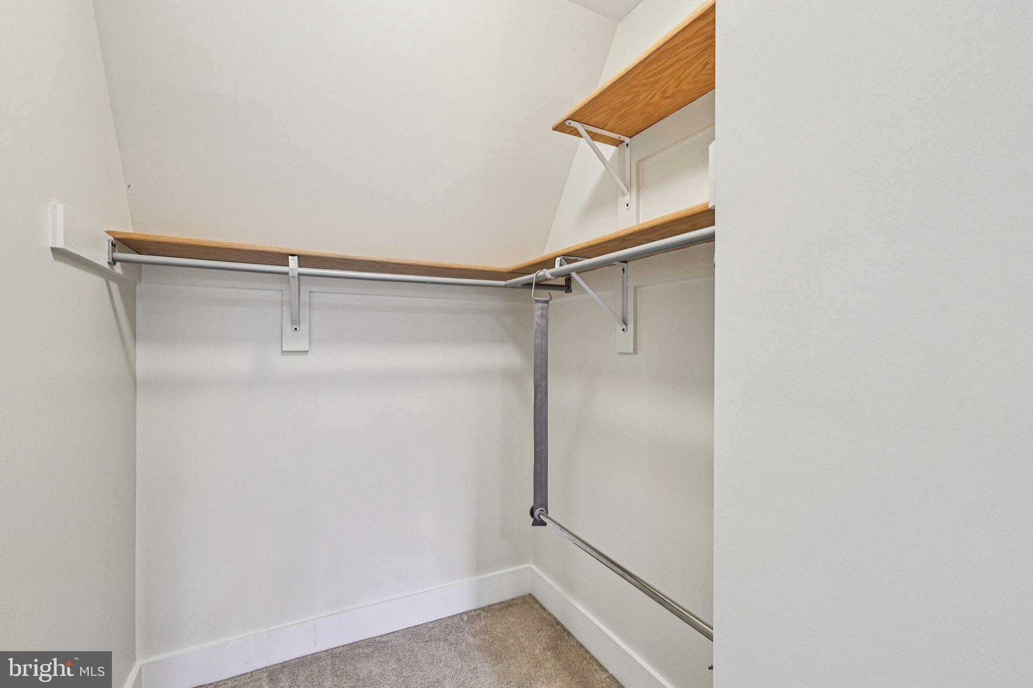 RIVER BEND - Residential