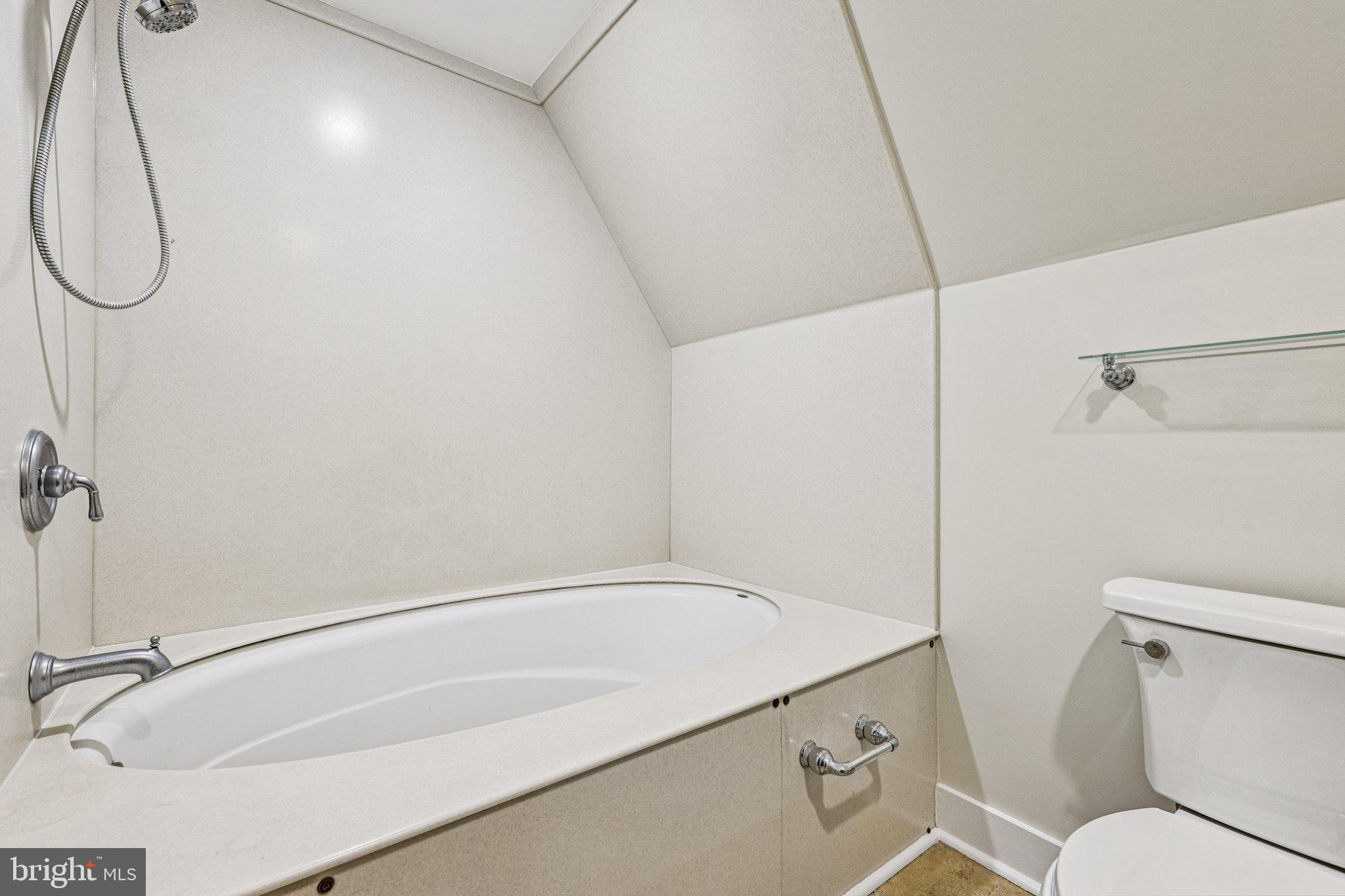 RIVER BEND - Residential