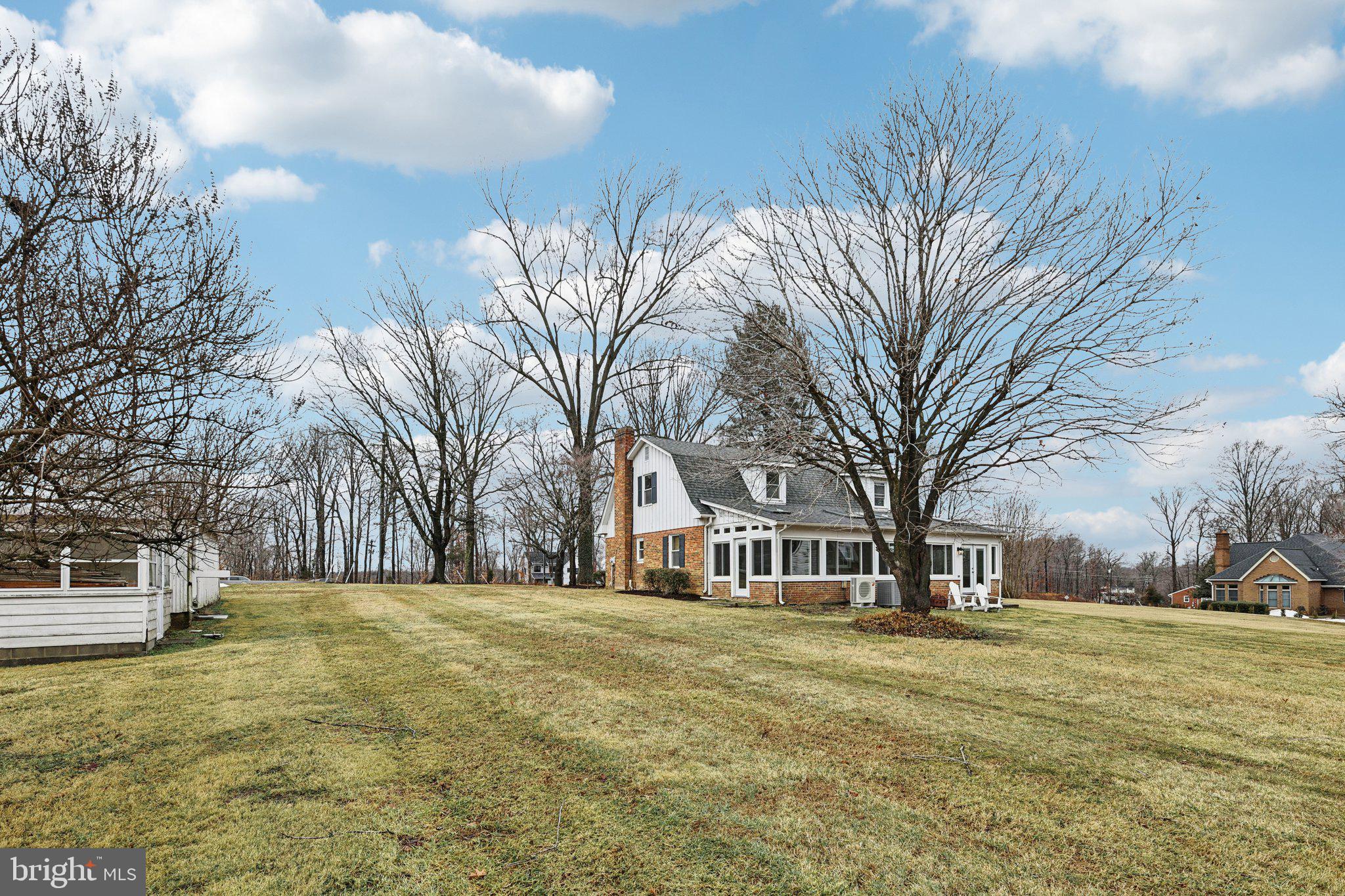 RIVER BEND - Residential
