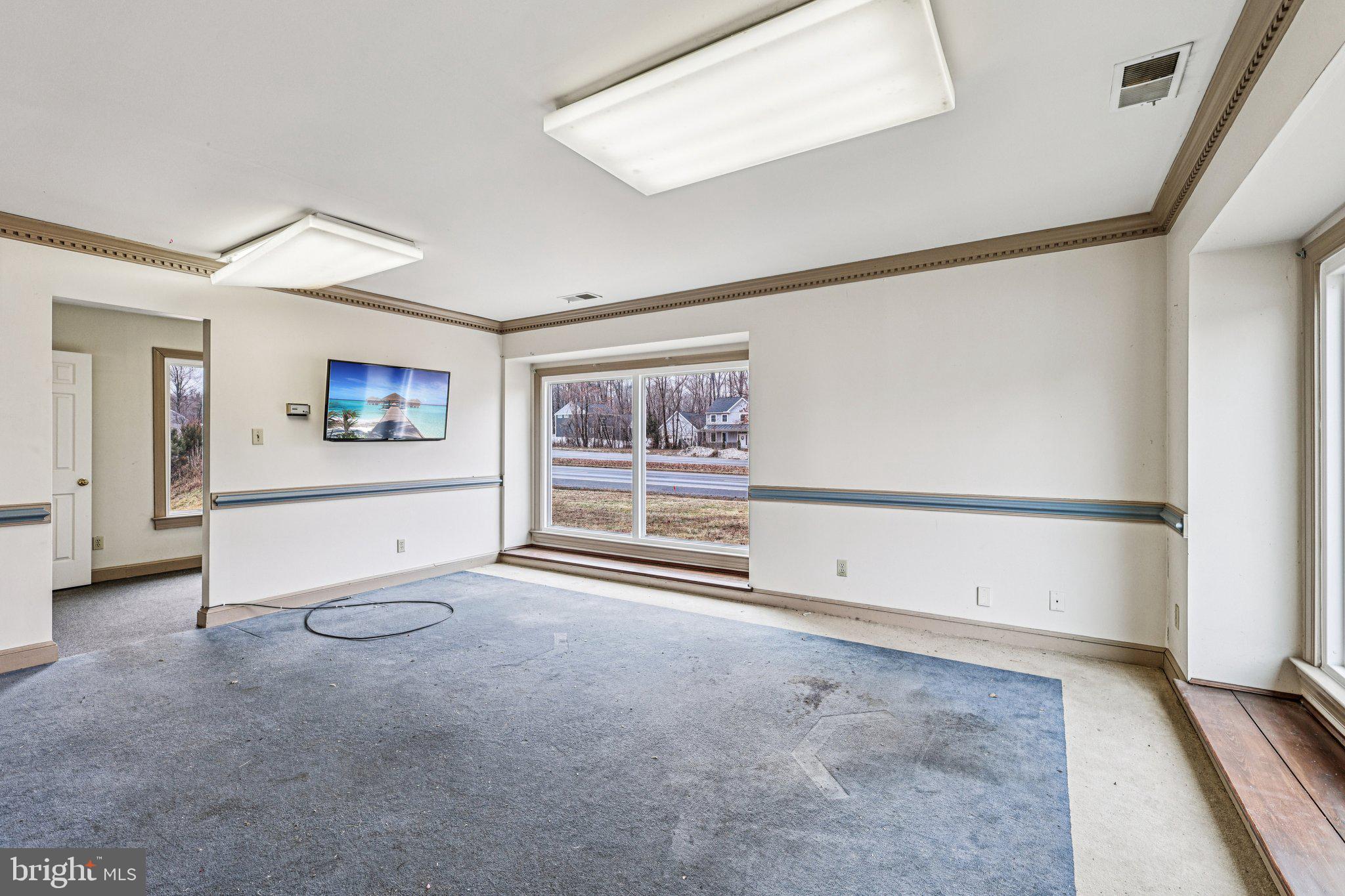 RIVER BEND - Residential