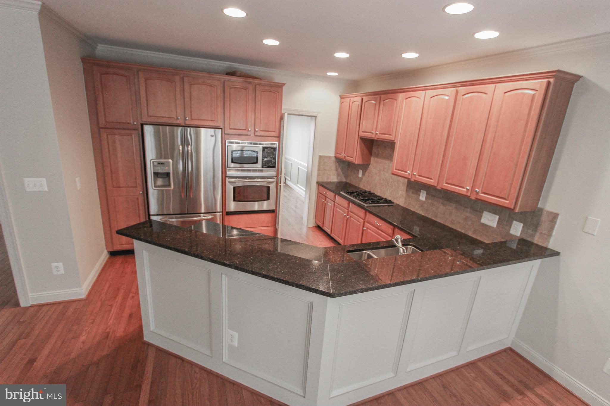 SOUTH RIDING - Residential