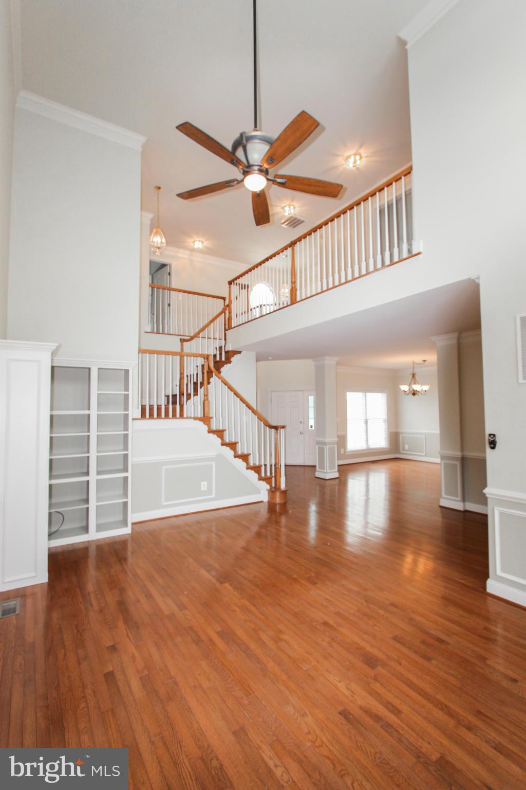 SOUTH RIDING - Residential