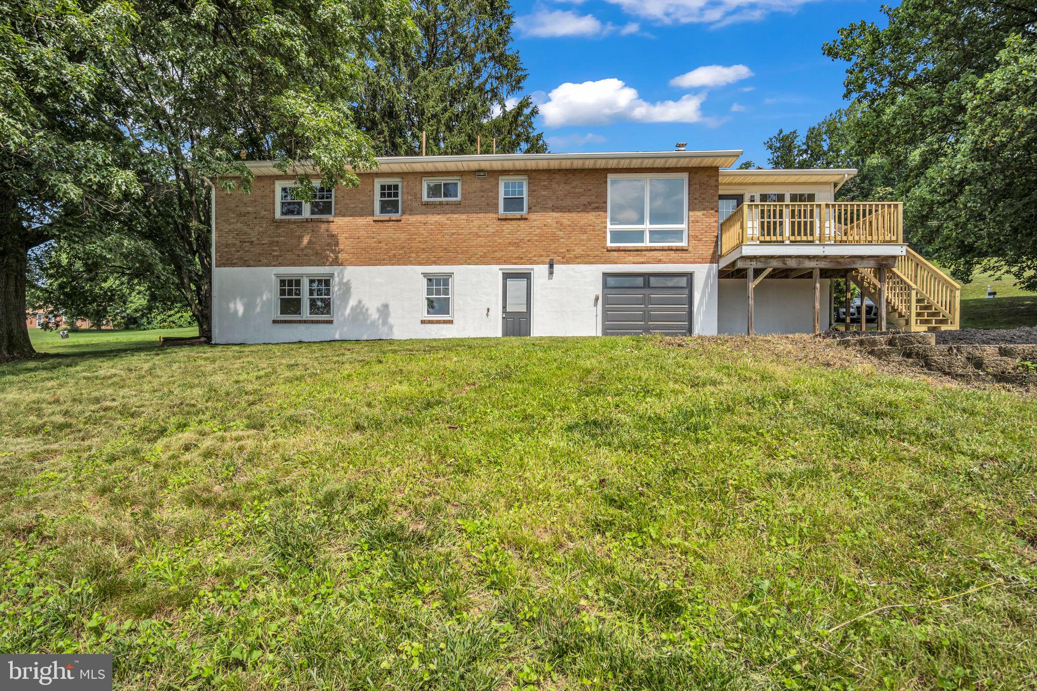 FAIRVIEW - Residential