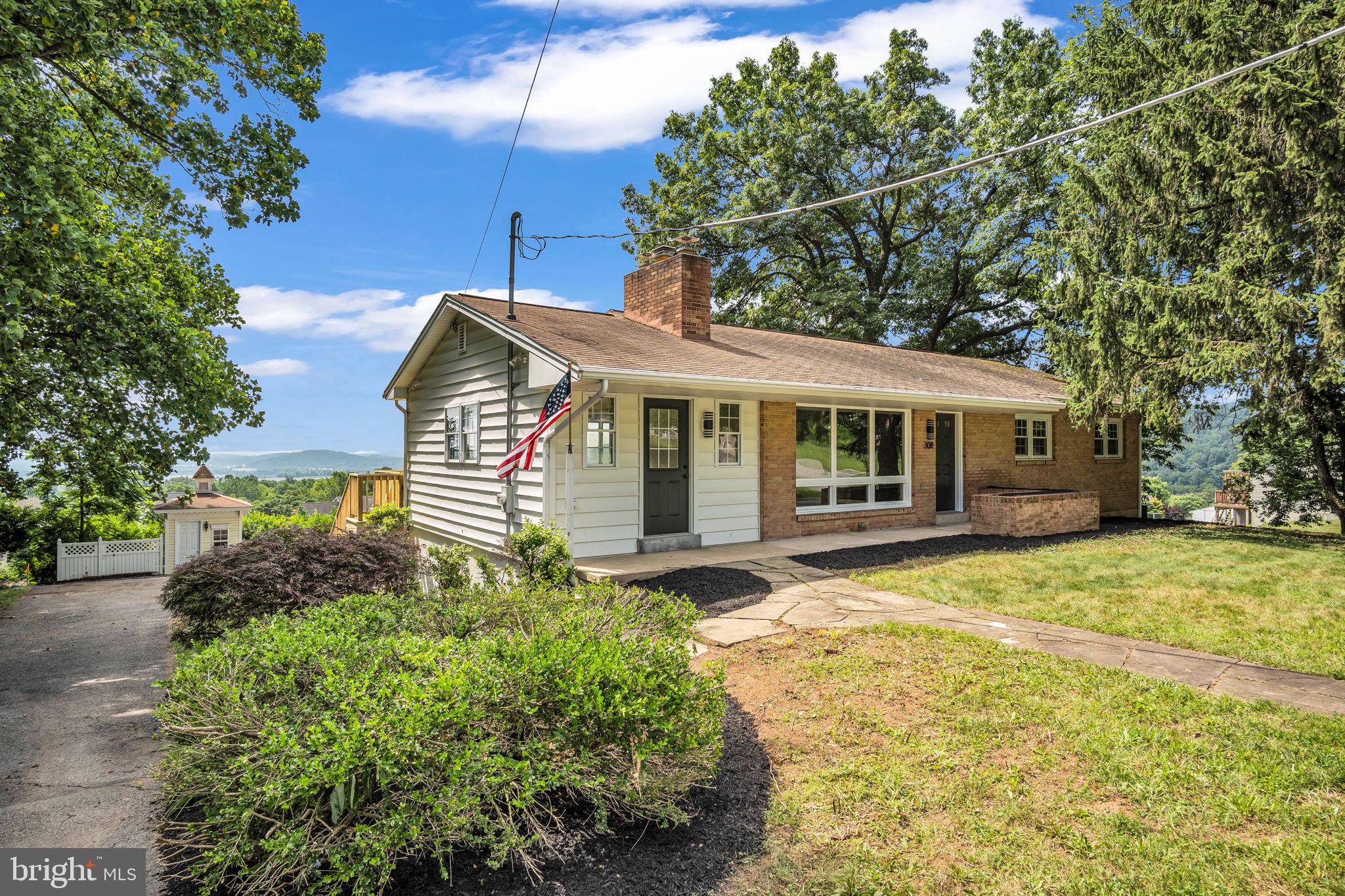 FAIRVIEW - Residential