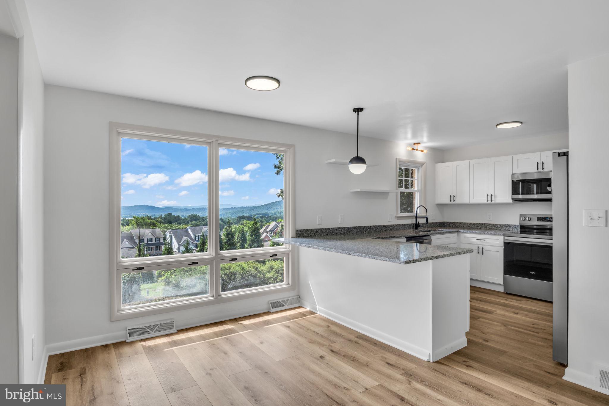 FAIRVIEW - Residential