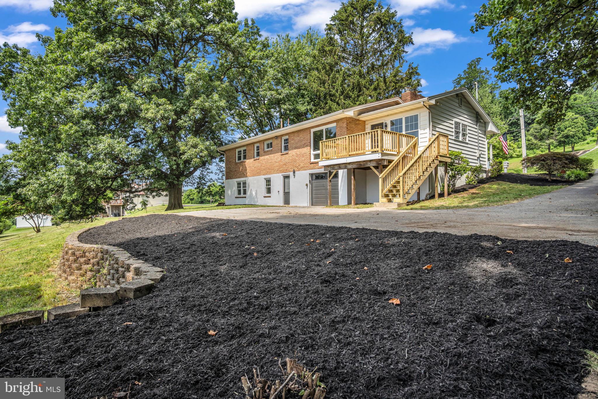 FAIRVIEW - Residential