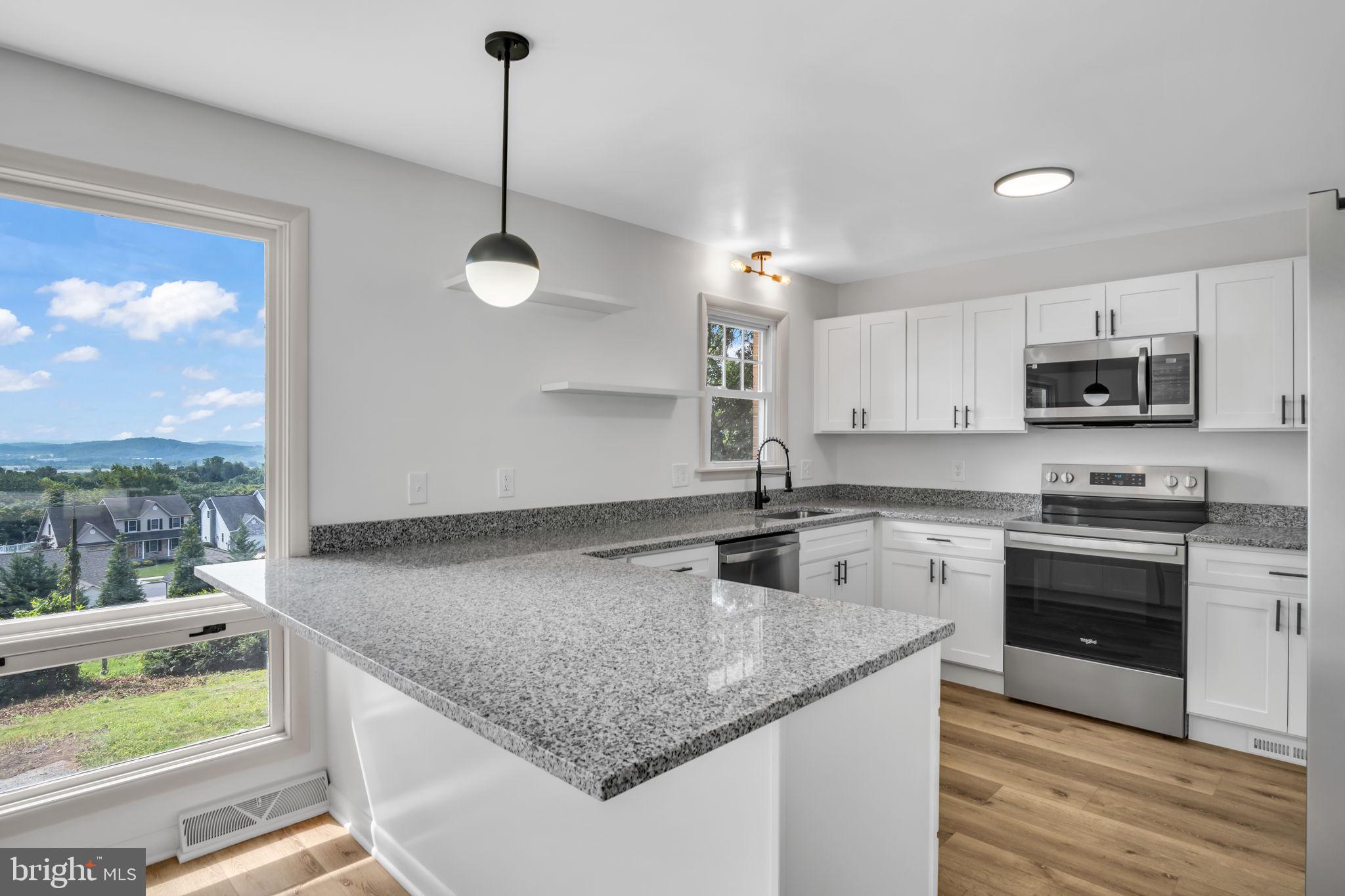 FAIRVIEW - Residential