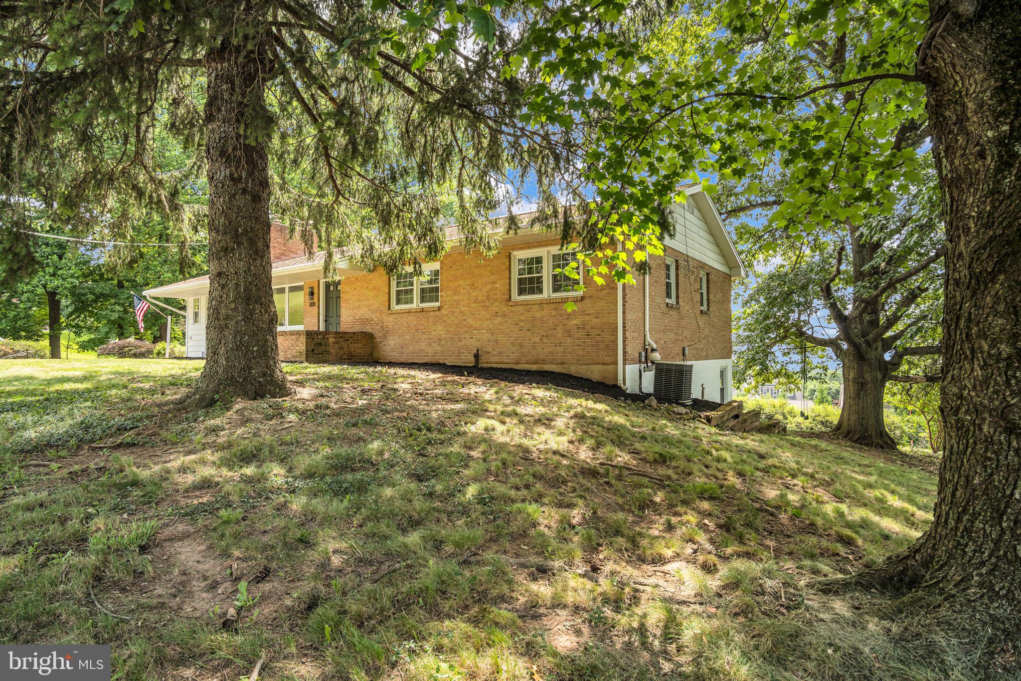 FAIRVIEW - Residential