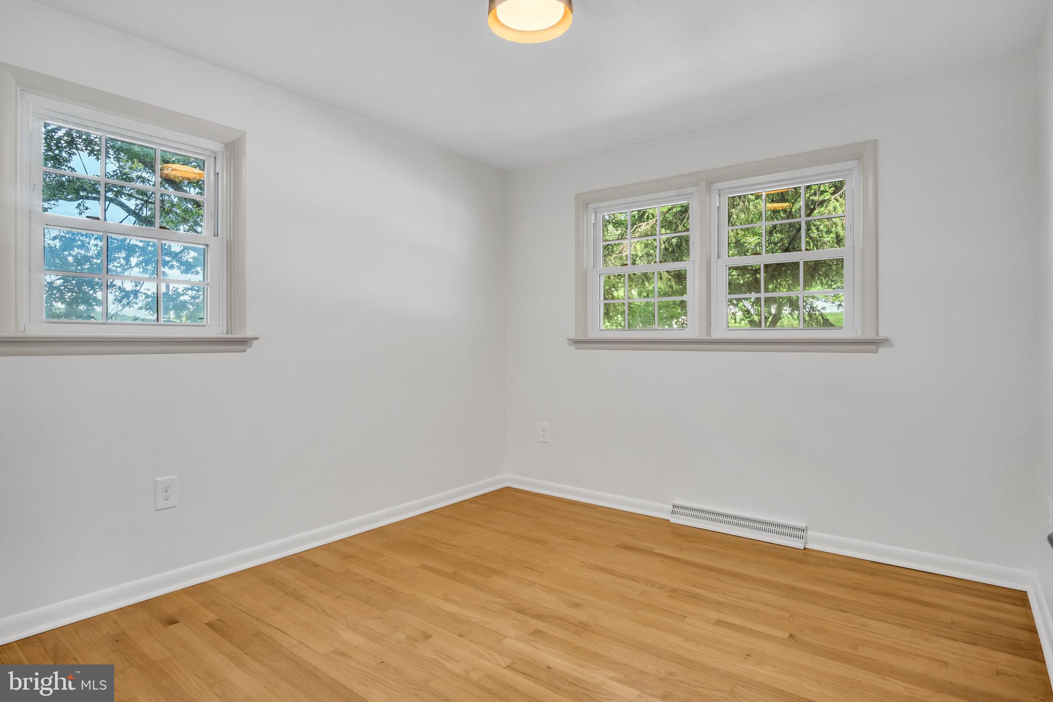 FAIRVIEW - Residential