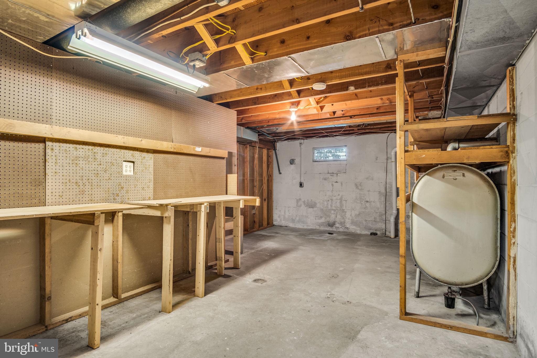 FAIRVIEW - Residential