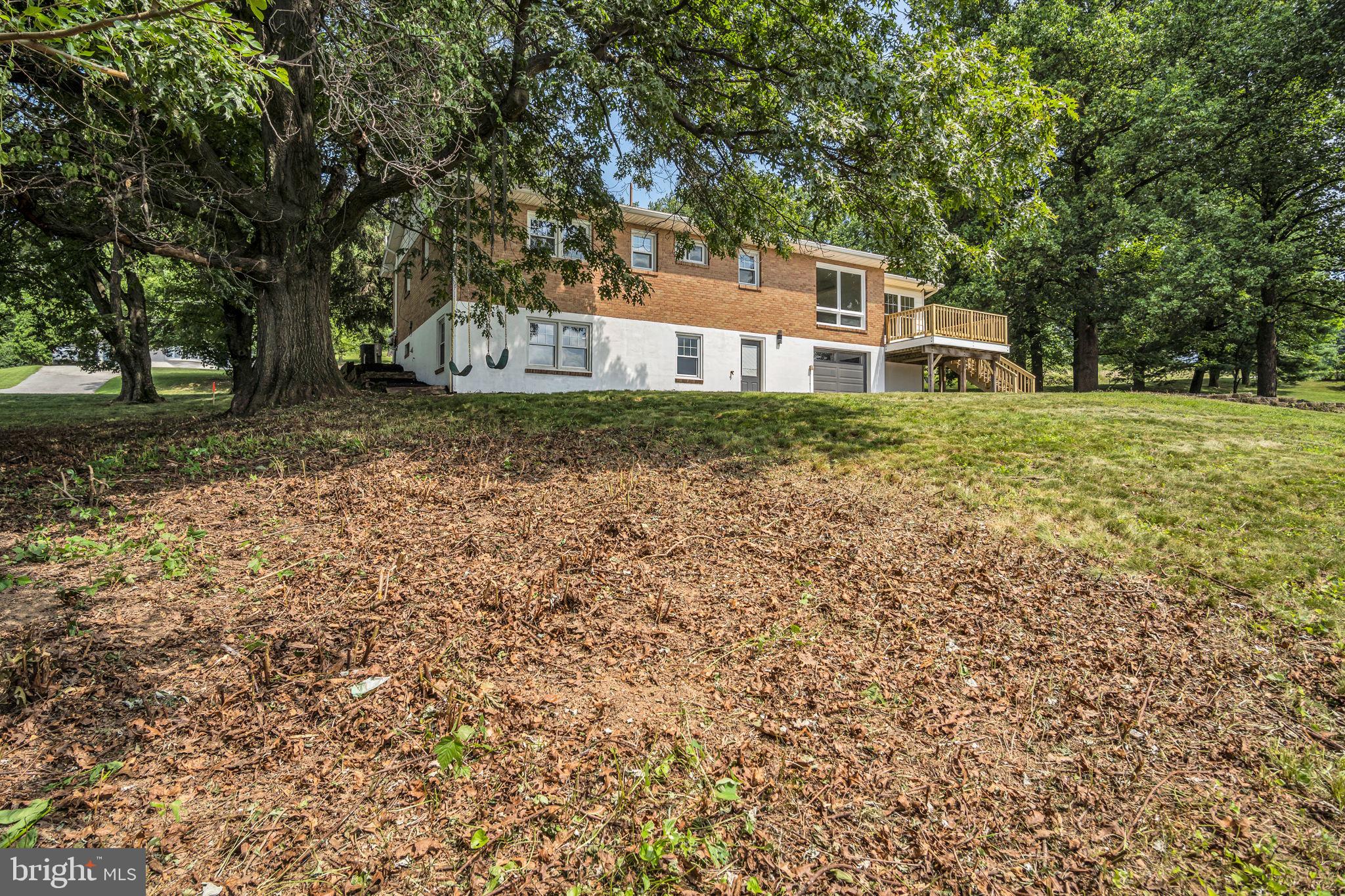 FAIRVIEW - Residential