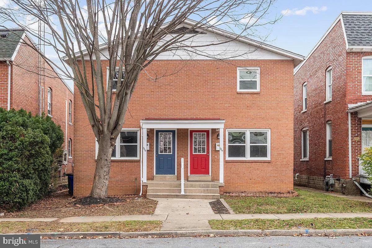 Welcome to one of downtown Frederick's best kept secrets--Trail Avenue.
This stunning row home had a full renovation in 2023 and offers, newer kitchen, updated vinyl plank flooring and great natural light. Enter to bright and open family room, with flow into the dining area and beautiful kitchen. The kitchen has stainless steel appliances, new quartz counters and newer cabinets.
The upper level features a primary bedroom with two additional bedrooms and a shared hall bath. The entire upstairs has refinished hardwood floors creating an exceptional feel.
Major upgrades include new heavy-up electrical panel, NEW HVAC and NEW architectural shingle roof, new epoxy sewer pipe liner, newer patio, fencing and much more!
Off street parking in the rear driveway with two spots and new fence dividing the lots. Close proximity to all Downtown Frederick has to offer and walking distance to Frederick Health Hospital. Enjoy local favorites in Gravel and Grind for coffee, Olde Mother for a local beer and the Common Market for groceries. Close proximity to route 15 for commuting and much more. Don't wait, stop by today!
Requirements:
Credit score: 680+
Income: 3 times rent
No negative rental history
All applicants 18+ MUST apply
**ATTENTION**:
We do not ask people to submit rental applications in order to see properties. Do not submit applications on systems that we do not authorize. Beware of scams!