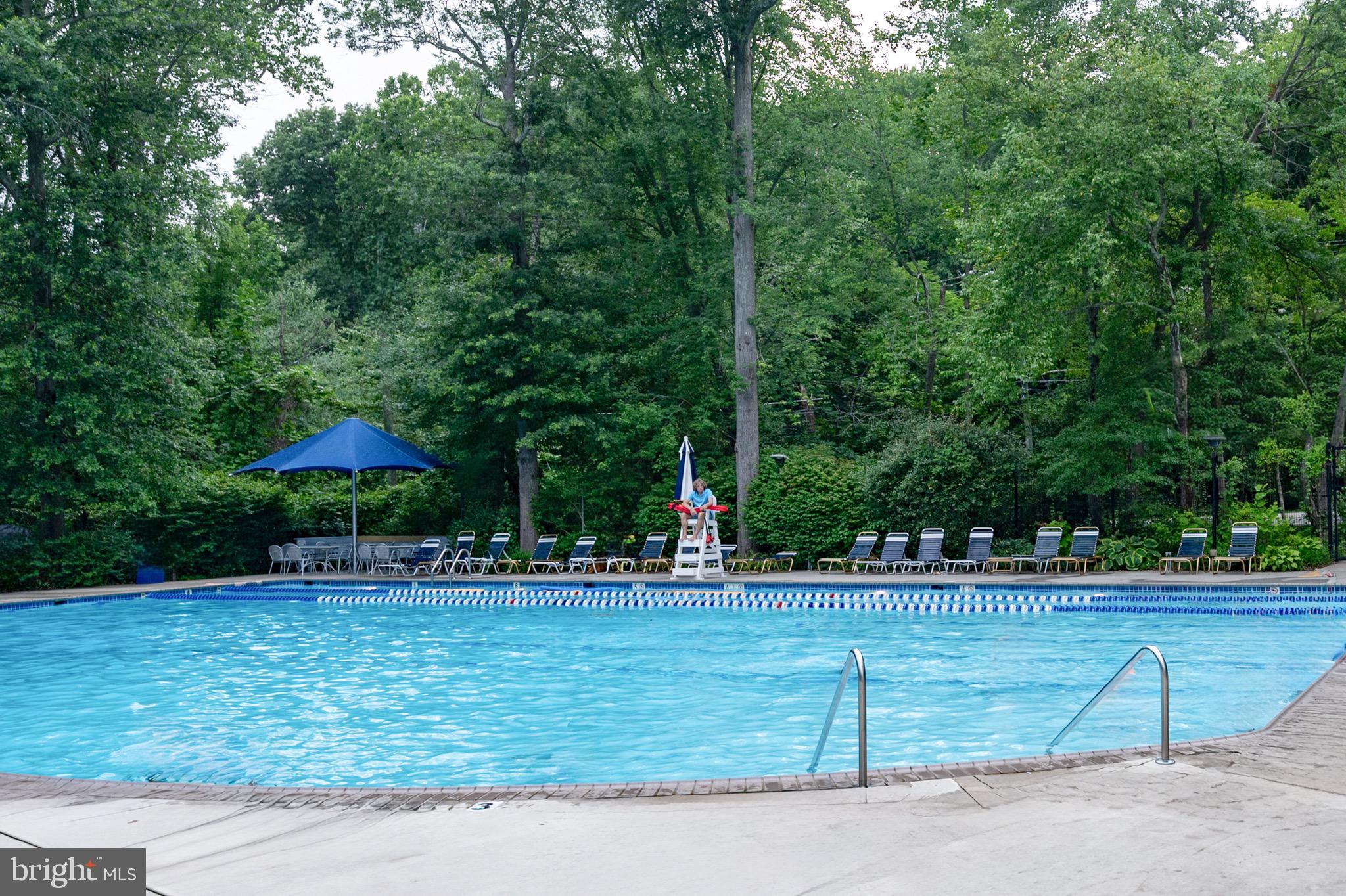 HOLLIN HILLS - Residential Lease