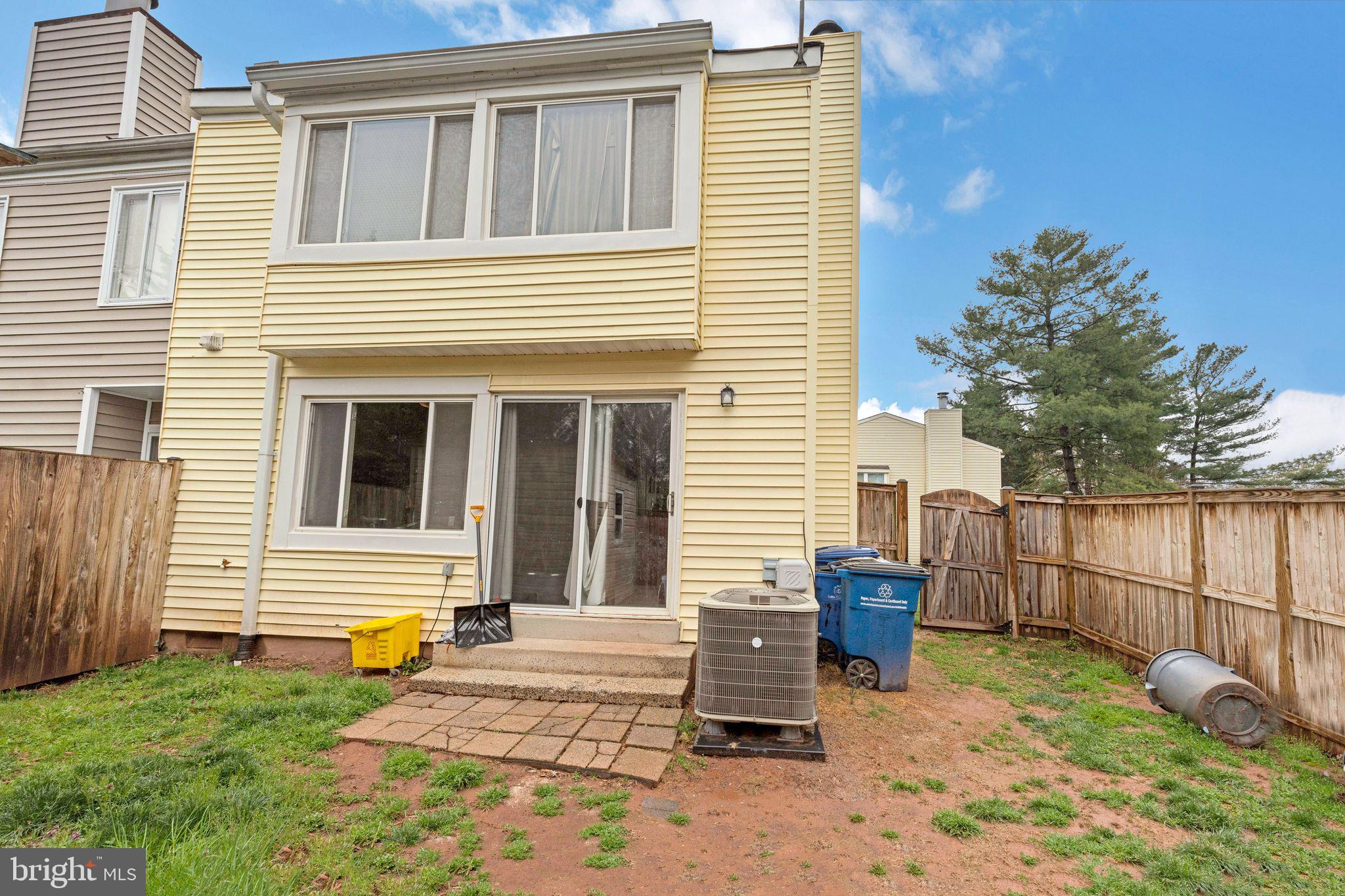 SUMMERHILL - Residential