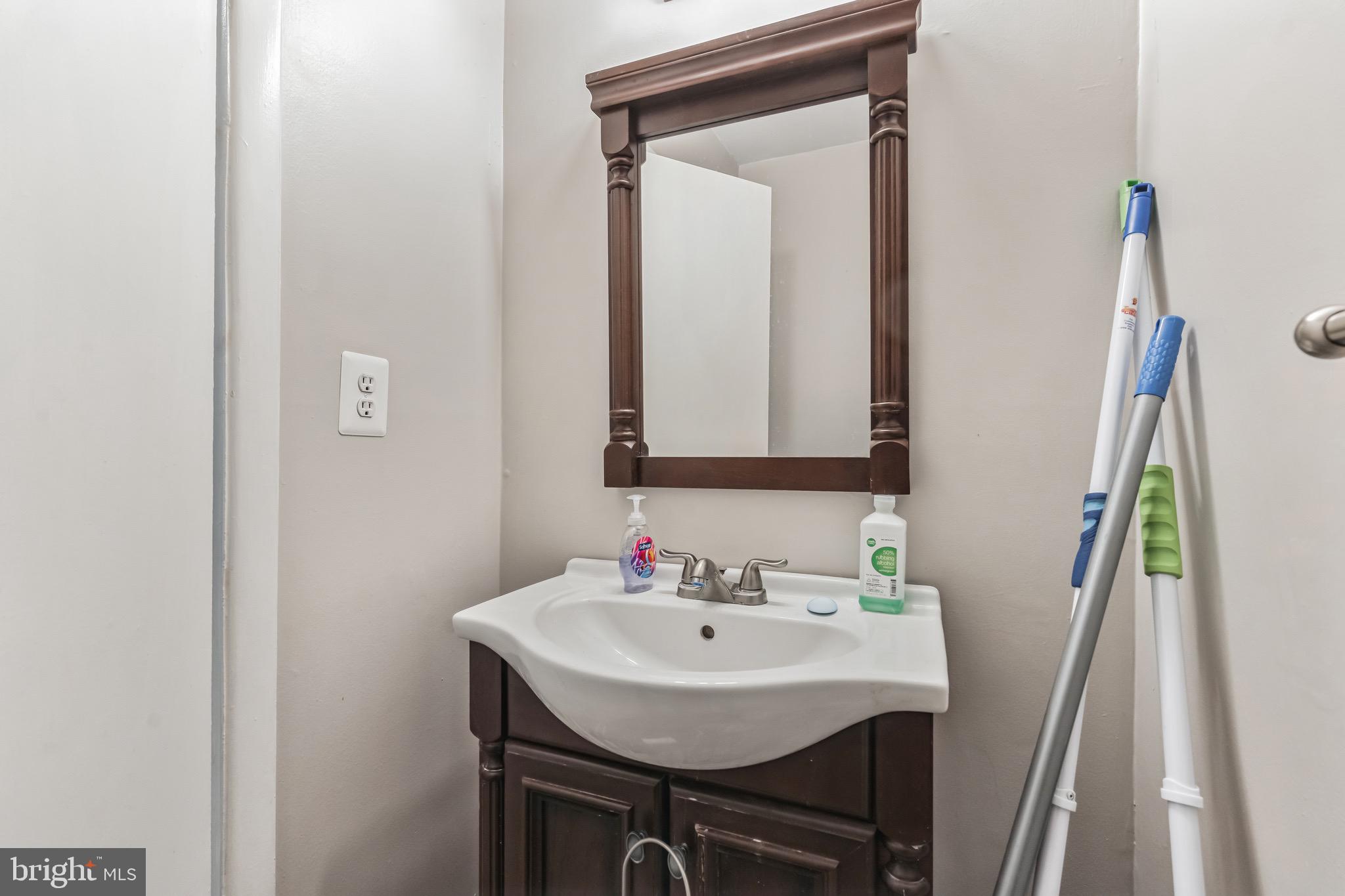 SUMMERHILL - Residential