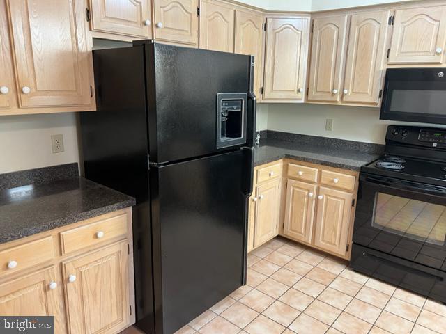 BAYSIDE MARINA - Residential Lease