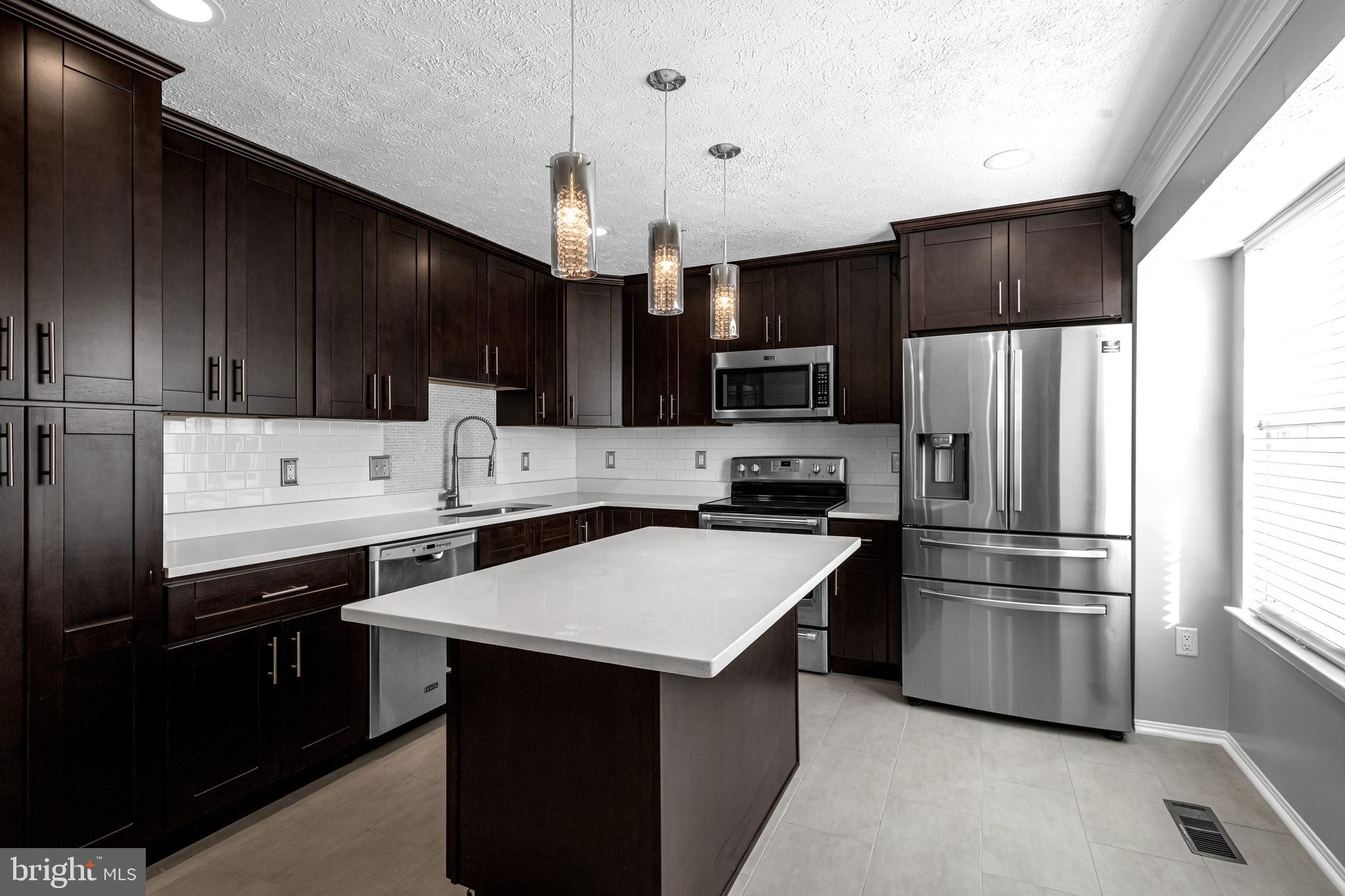 BOWLING BROOK FARMS - Residential Lease