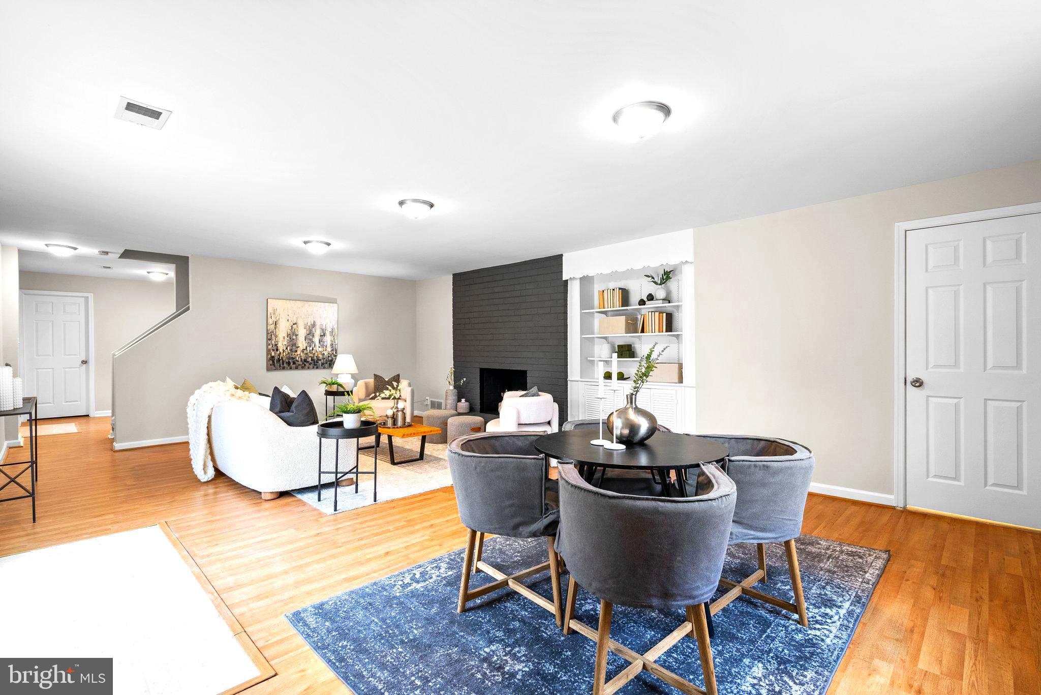 CALVERTON - Residential