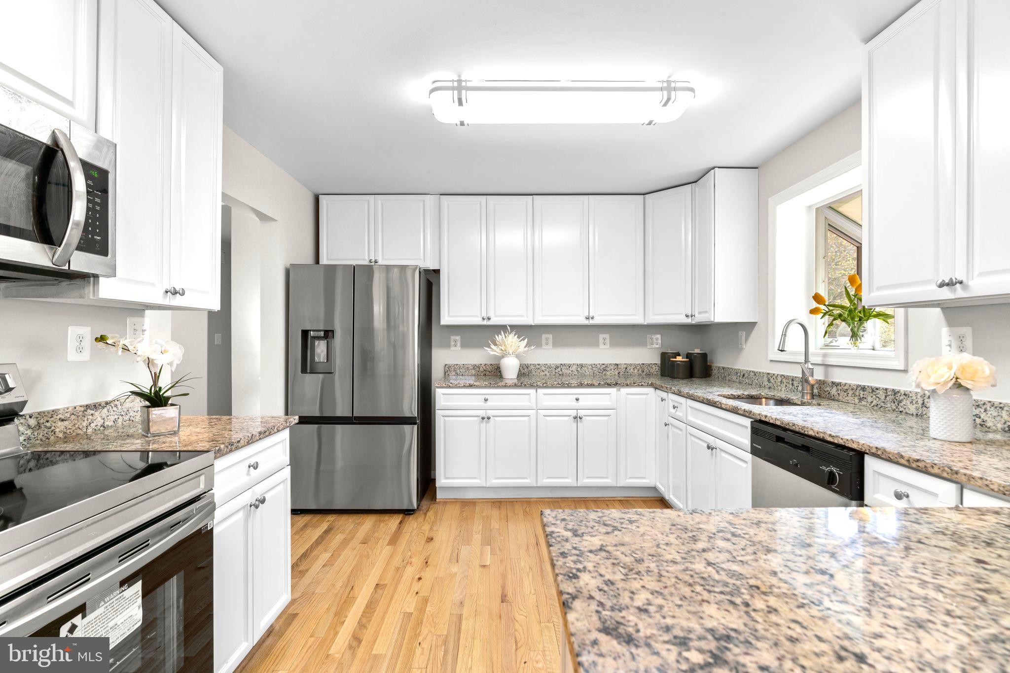 CALVERTON - Residential