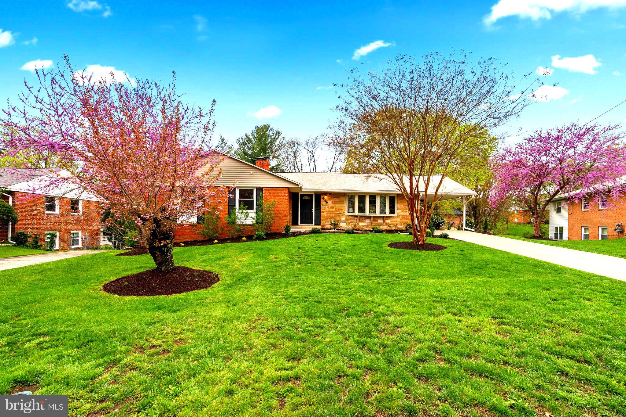 CALVERTON - Residential