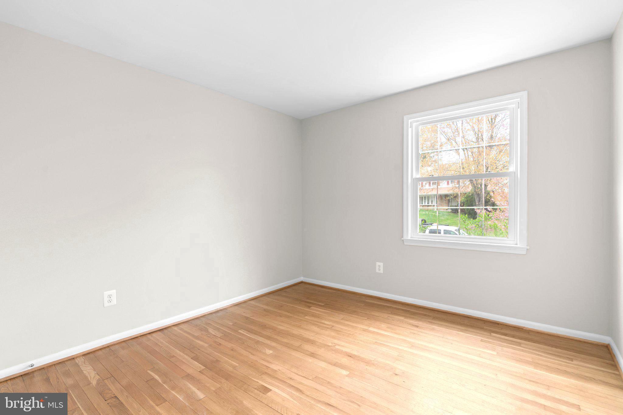 CALVERTON - Residential