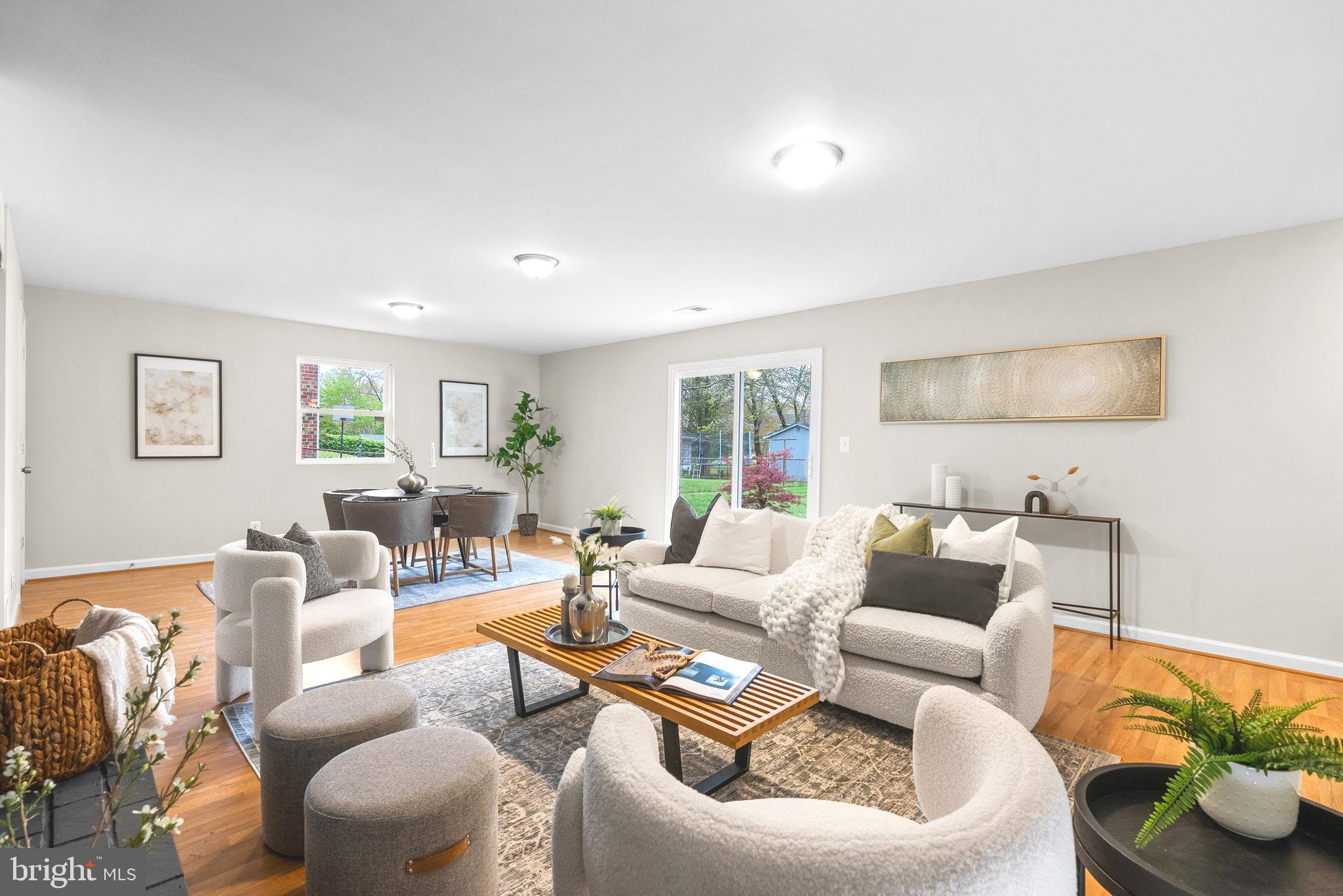 CALVERTON - Residential