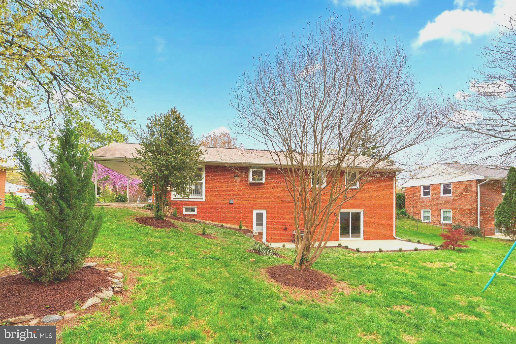 CALVERTON - Residential