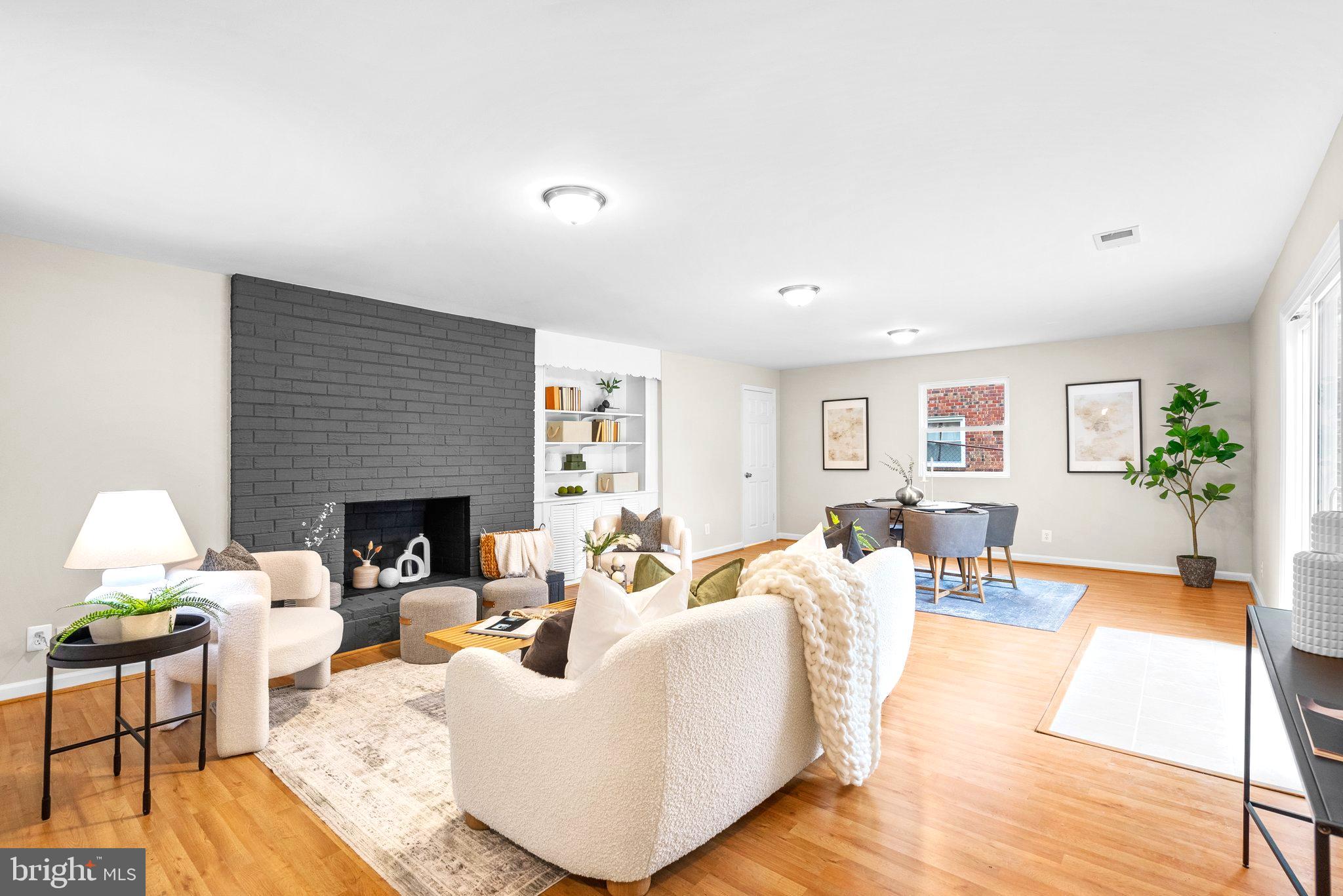 CALVERTON - Residential