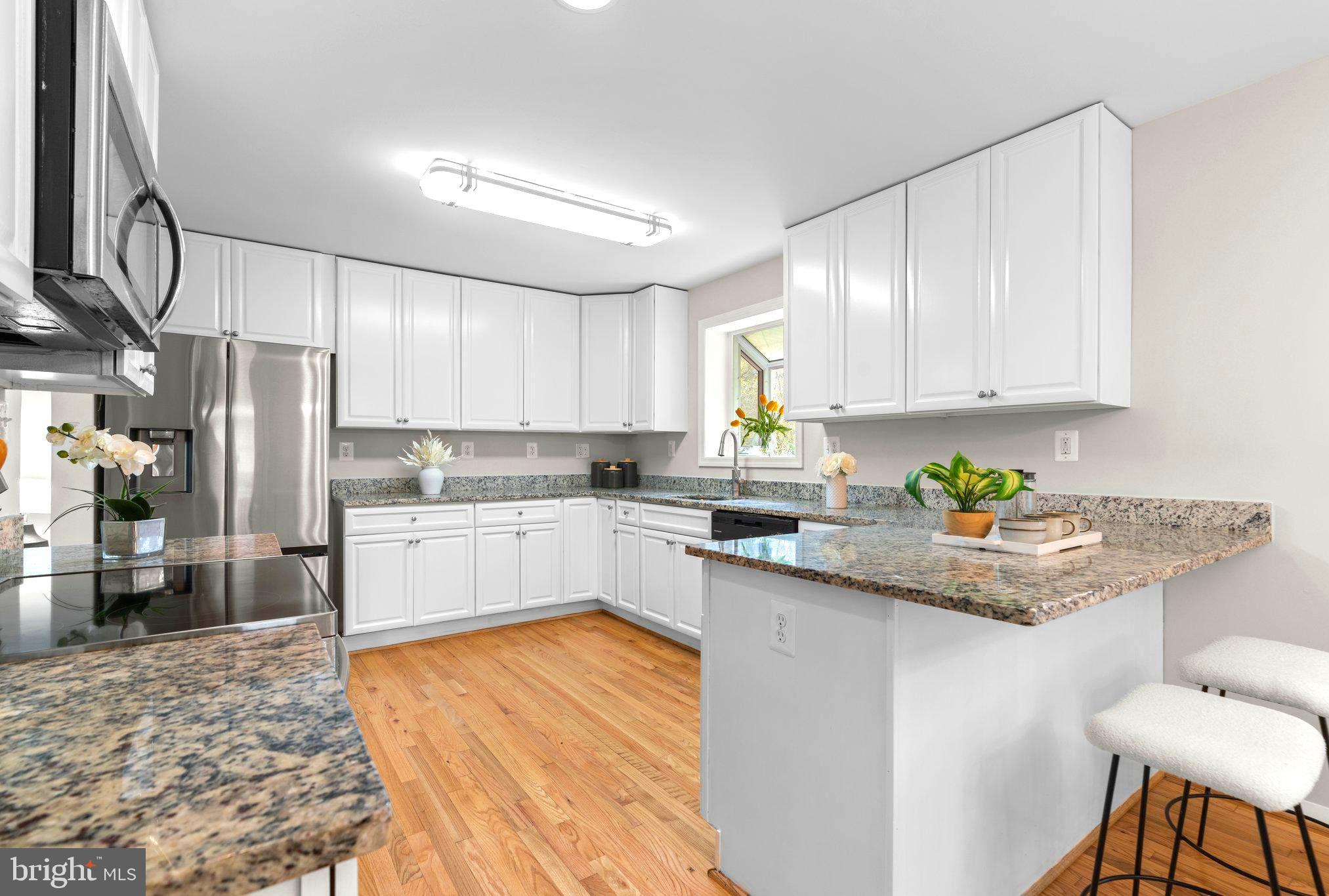 CALVERTON - Residential