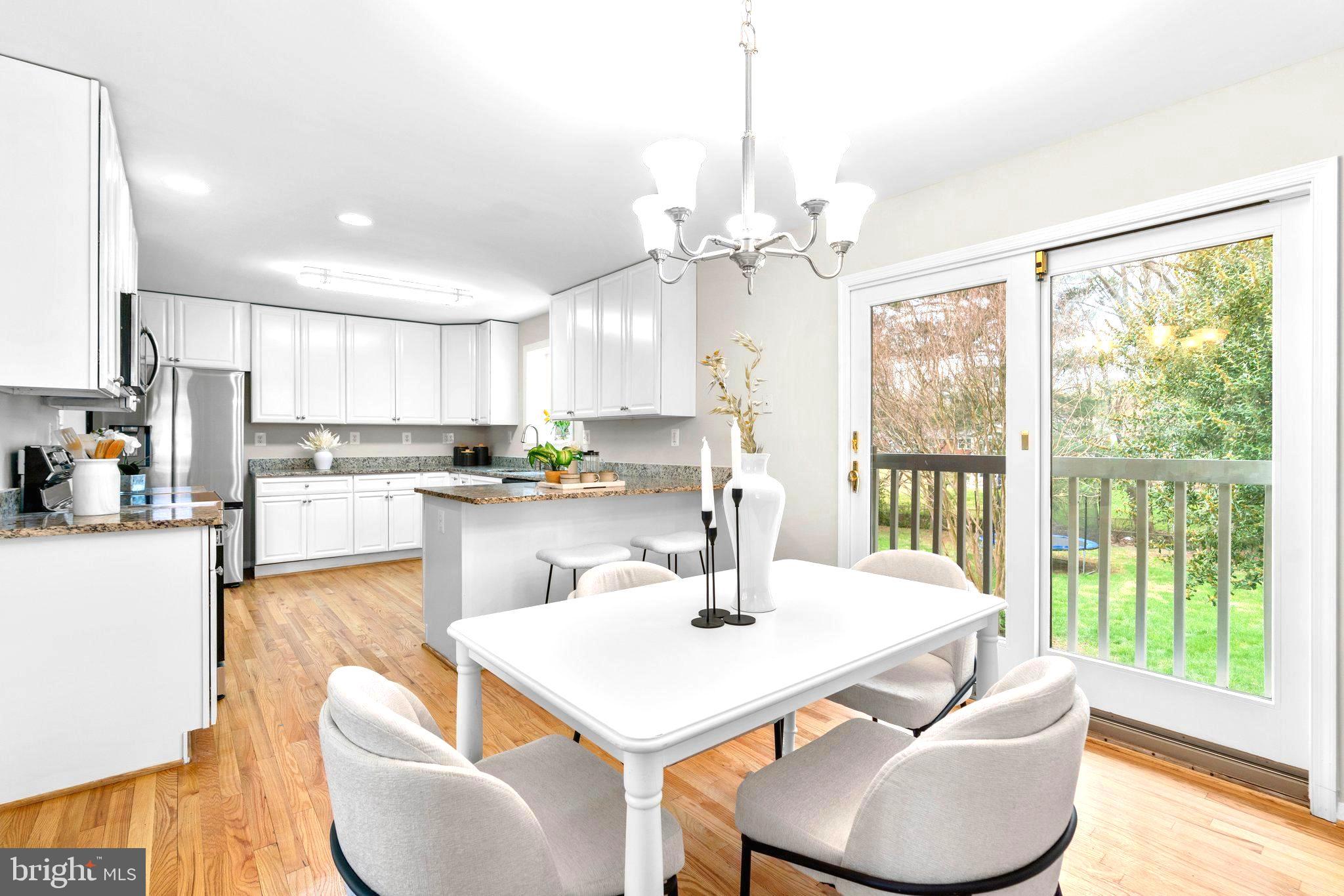 CALVERTON - Residential