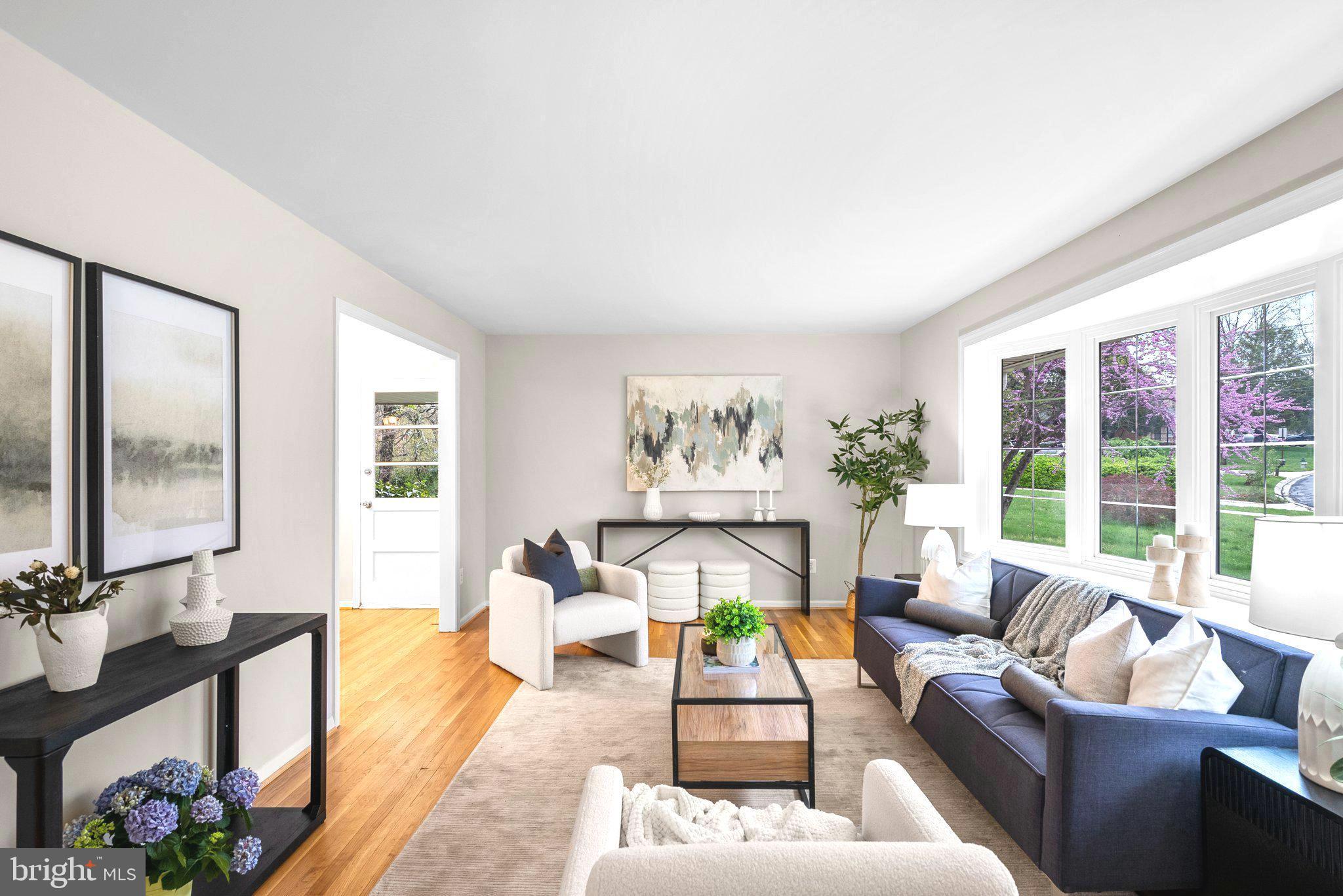 CALVERTON - Residential