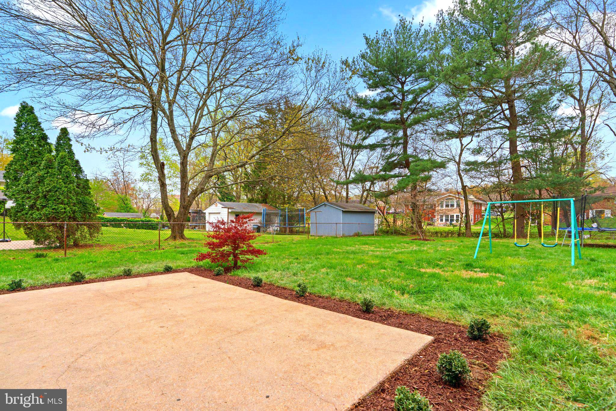 CALVERTON - Residential