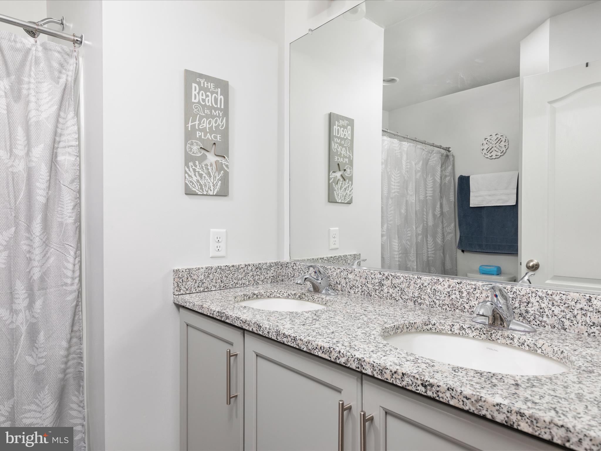 MCCAULEY CROSSING - Residential