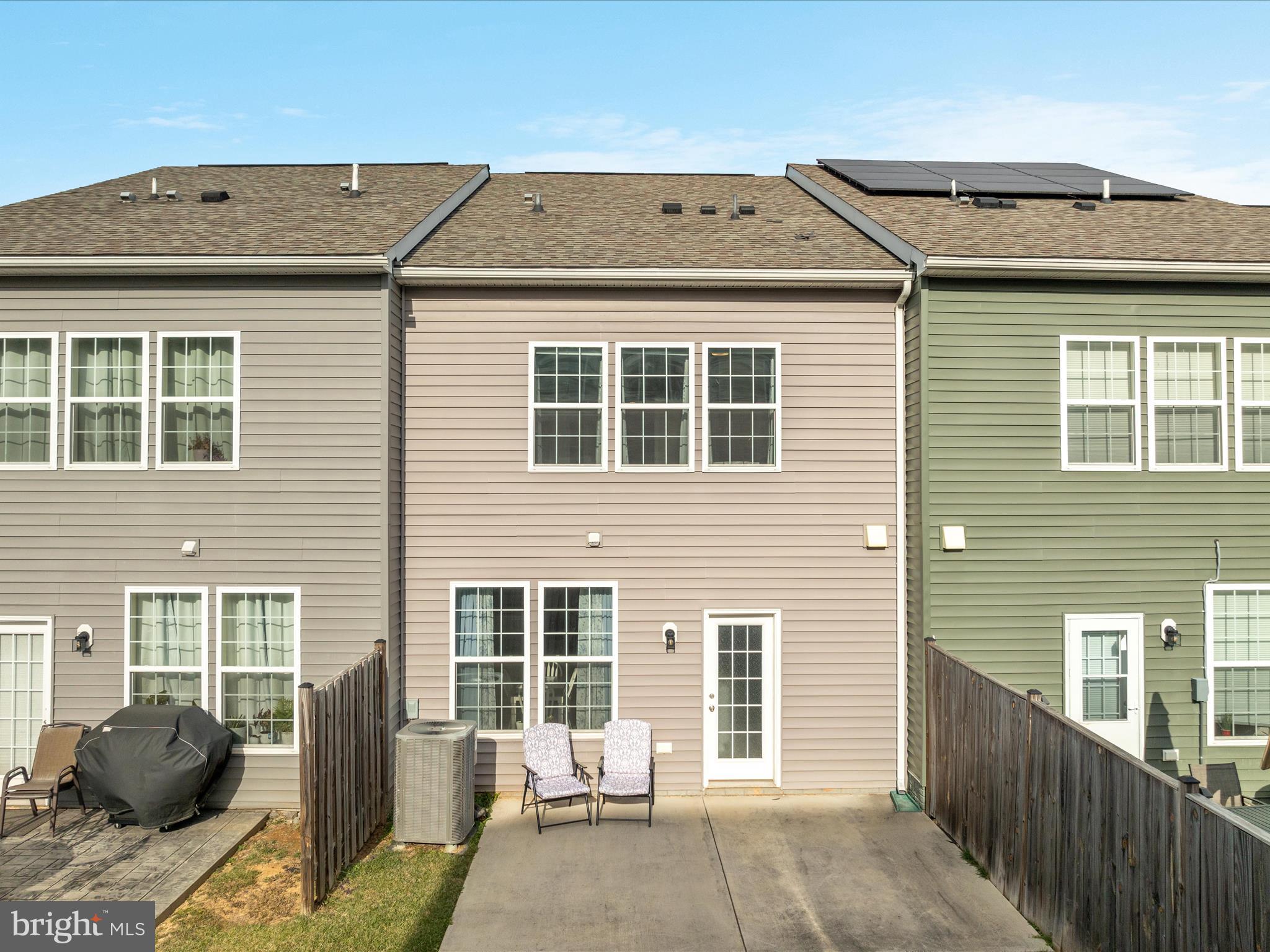 MCCAULEY CROSSING - Residential