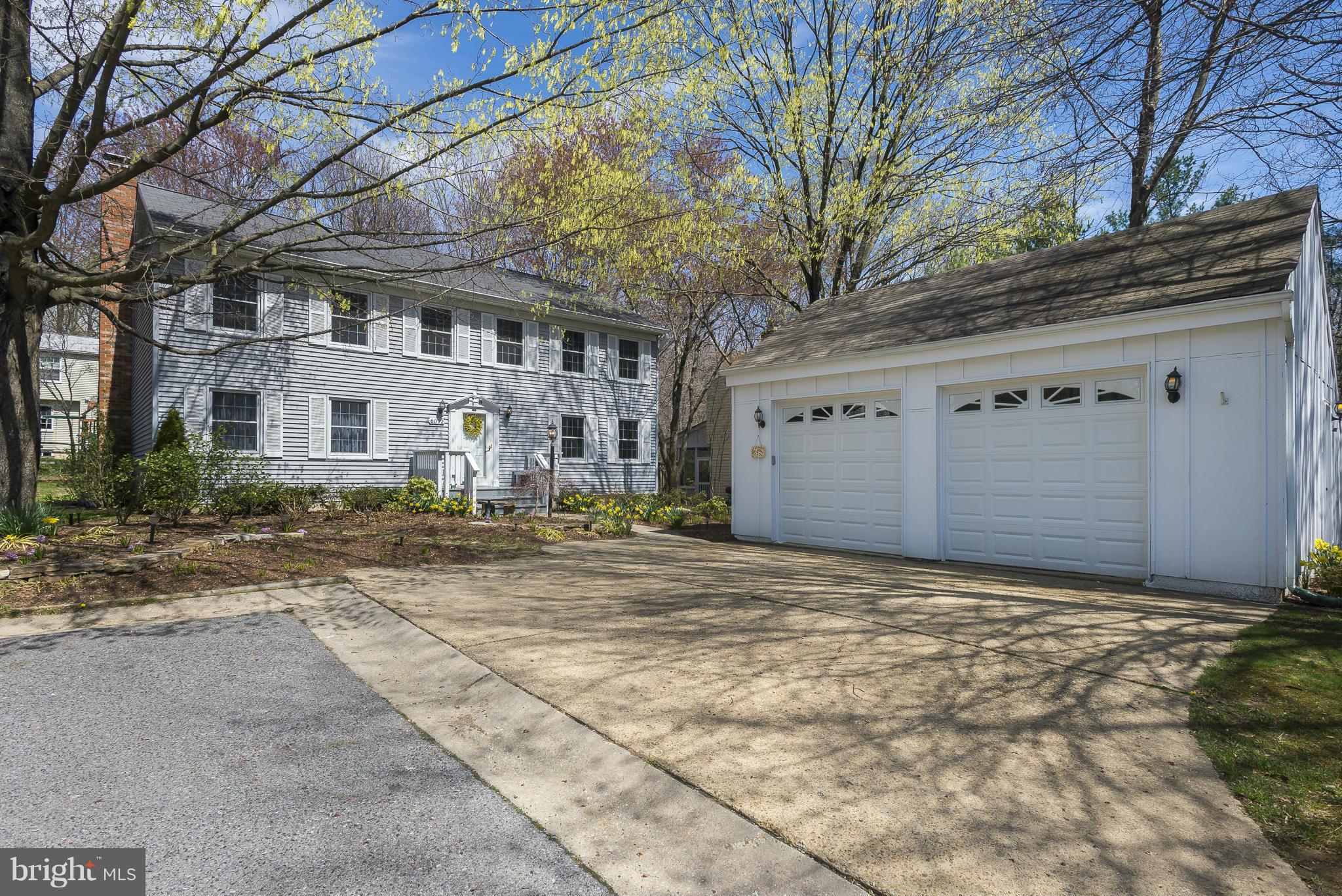 HICKORY RIDGE - Residential