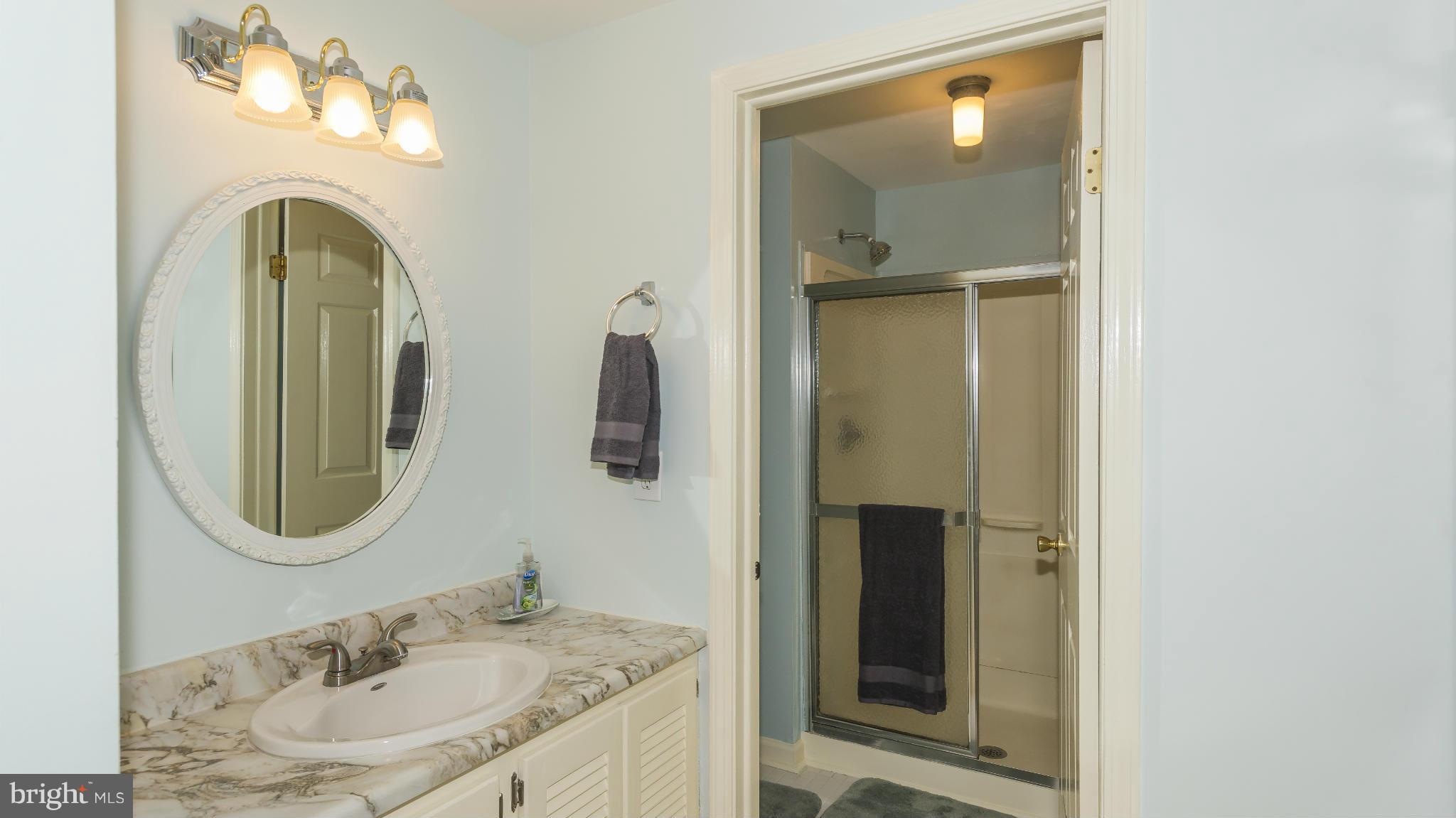 HICKORY RIDGE - Residential