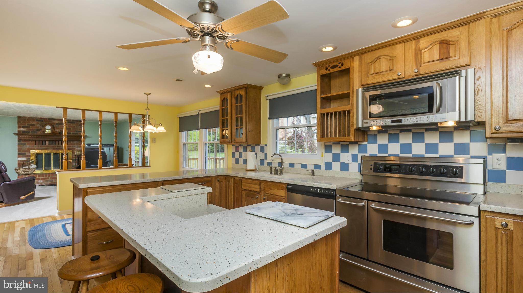 HICKORY RIDGE - Residential